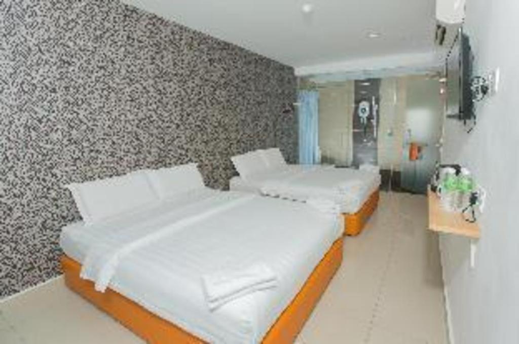 1 Hotel Mahkota Cheras Esterno foto